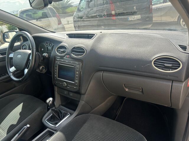 FORD FOCUS GHIA 1.8 TDCI MANUAL SPANISH LHD IN SPAIN 98000 MILES SUPERB 2005
